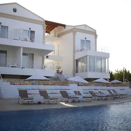 Aria Boutique Hotel 3*