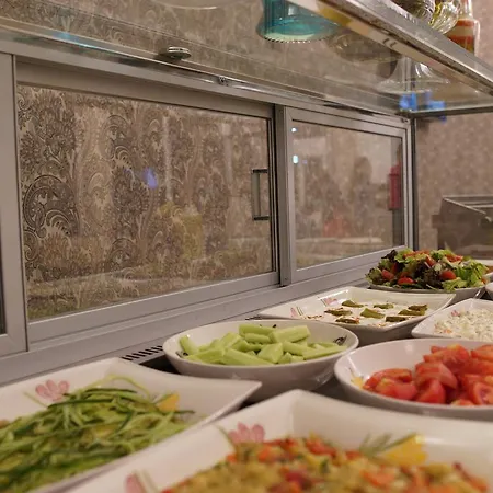 Aria Boutique Hotel 3*