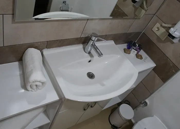 Aria Boutique Hotel 3*
