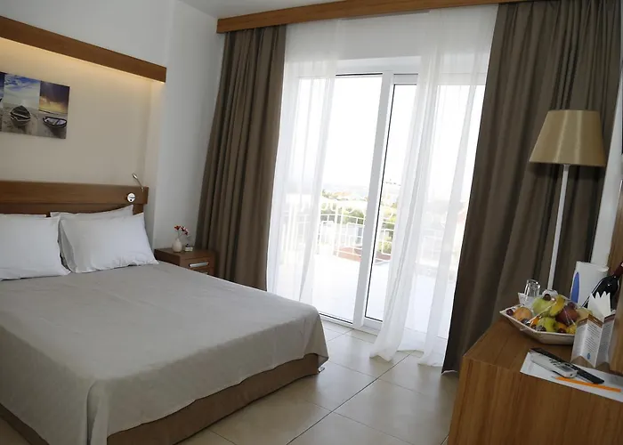 Aria Boutique Hotel 3*