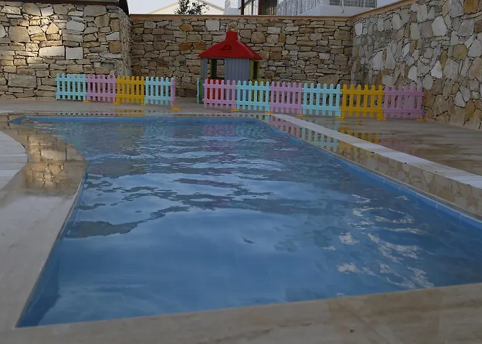 Aria Boutique Hotel 3*